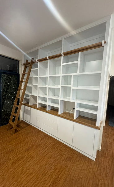 Staggered Shelving